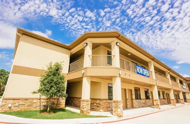 Palace Inn Conroe