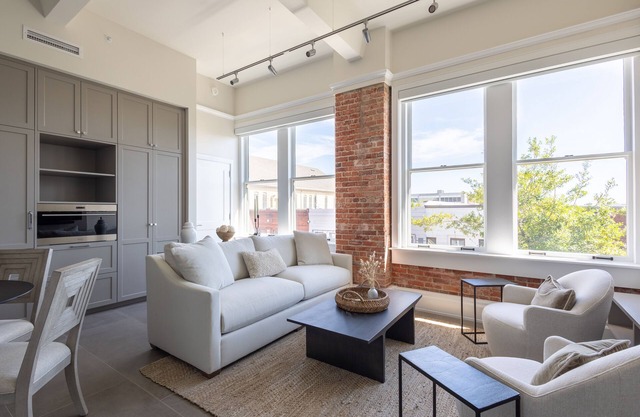 Palafox Oasis at The Brent Lofts