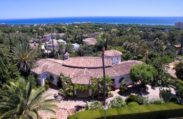 Palatial Villa in Hacienda Las Chapas, Marbella