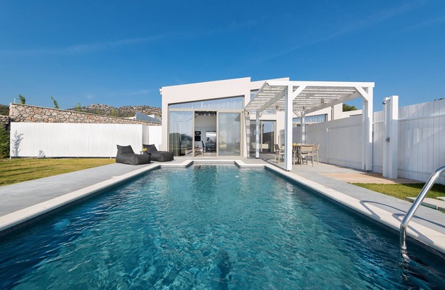 Pantheon Luxury Villas - Villa Ermis