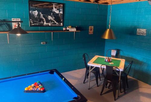 Paradise Found with Pool and Hot Tub