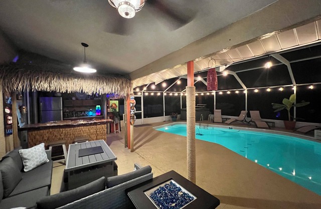 Paradise Palms on Prospect