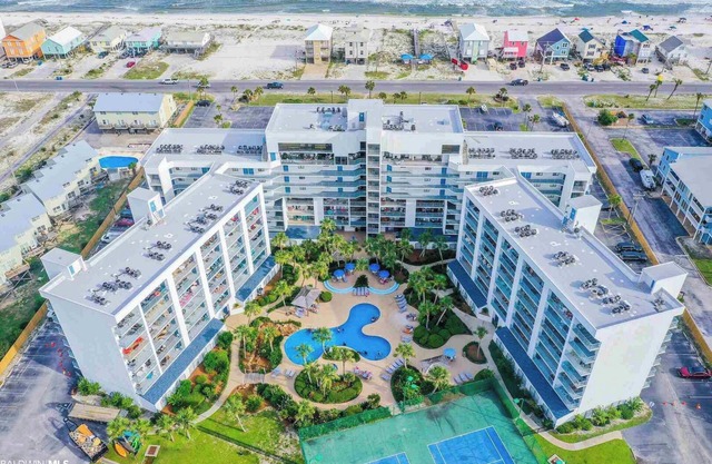 Paradise, Tropical Resort Style Condo, Bay & Gulf Views, Private Beach Access