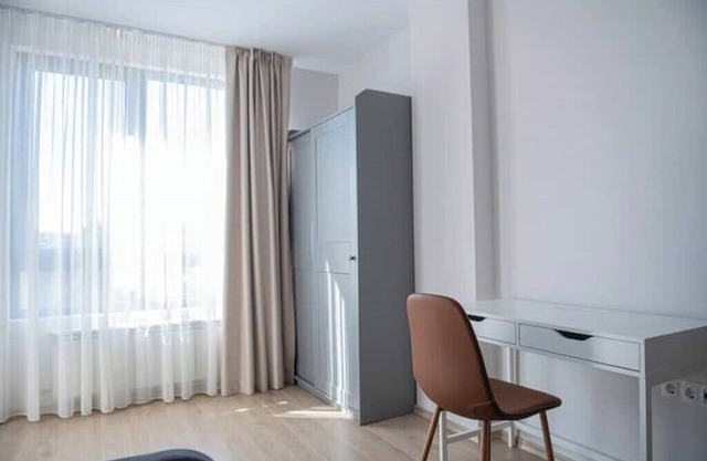 Paris: A sunny 2- bedroom apartment with parkingn