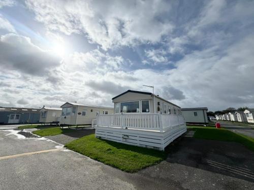 Park Dean Resorts Premium plot with Mountain view & Decking