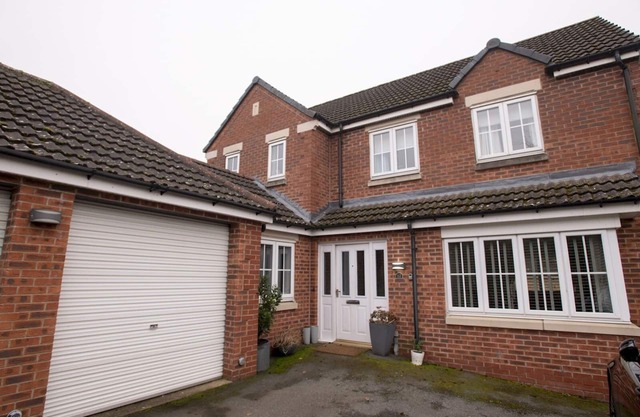 Pass the Keys | Charming Getaway Near Central Lincoln