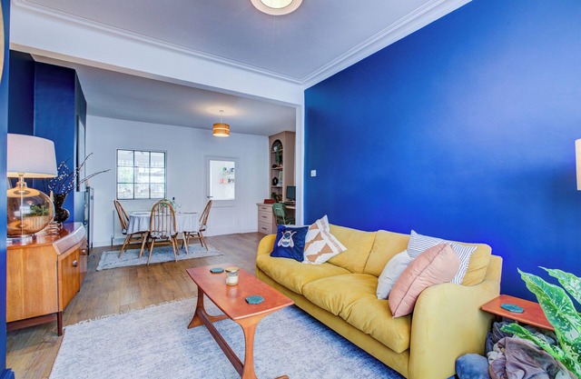 Pass the Keys | Cosy house on the seafront