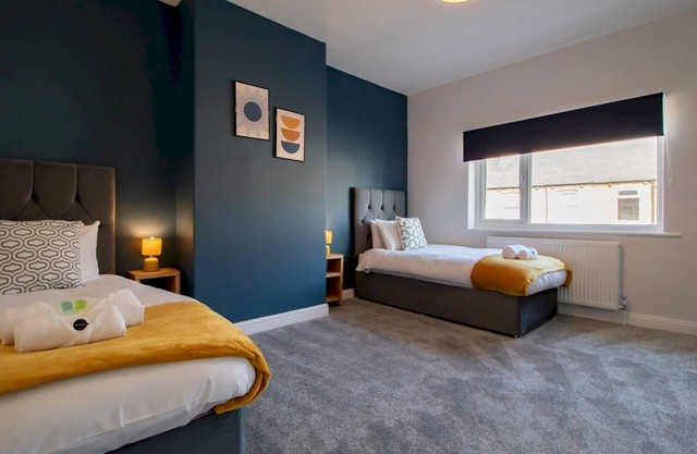 Pass the Keys | Stylish Terrace with Free Parking