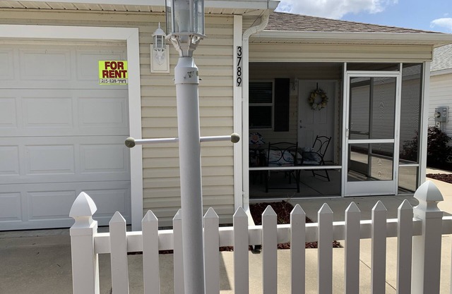 PATIO VILLA W 4 PERSON GOLF CART 1M TO BROWNWOOD SQ-NO XTRA GUEST FEES