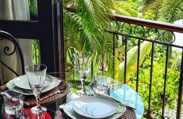 Patty’s Charming Boutique Studio with King bed in UNESCO Casco Viejo