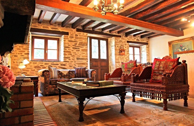PEACE, PRIVACY AND HISTORY—ALL WRAPPED UP IN A MAGICAL SETTING!