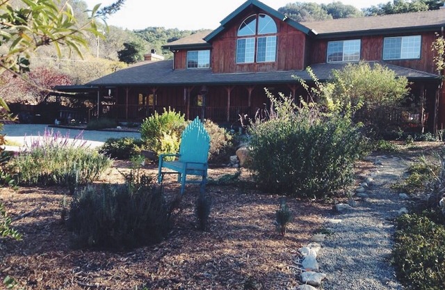 Peaceful 4 Bedroom 6 Acre Ranch House With Mountain Views In Beautiful Ojai
