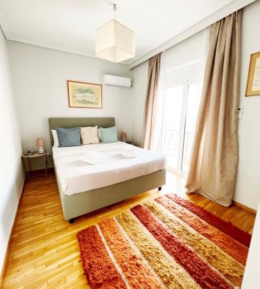 Peaceful Apartment by Flisvos Marina by Athenian Homes