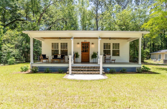 Peaceful cottage close to downtown Beaufort, SC