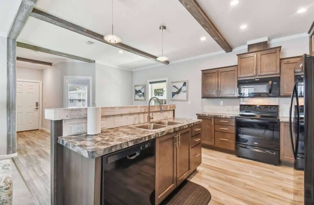 🌴 Peaceful Dade City Retreat | Relax, Unwind & Enjoy Resort Style Amenities!