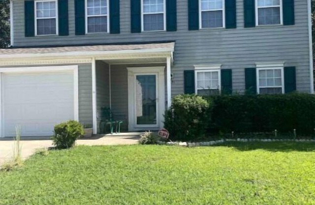 Peaceful Haven Near Downtown and Coastal Music Pavilion