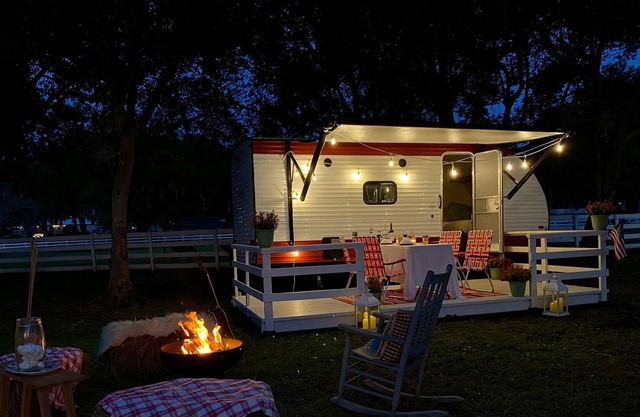 Peaceful Lakeside Sanctuary for Life's Simple Joys