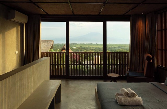 Peaceful one-bedroom villa with private pool, ocean view, and quiet surroundings.