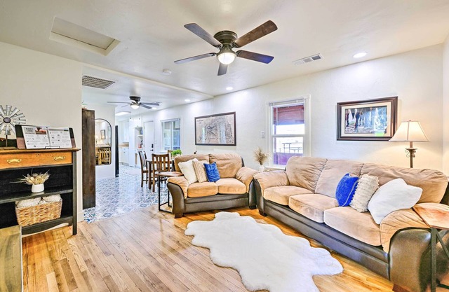 Peaceful Ranch Home w/Sierra Nevada Views