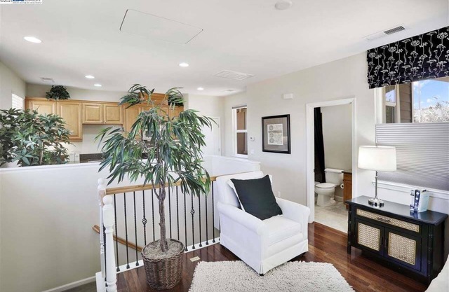 Peaceful Relaxing Prv Guestsuite w/Own Entrance