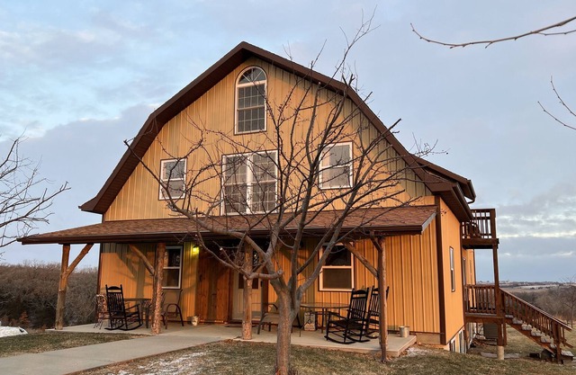 Peaceful & Serene Country Getaway