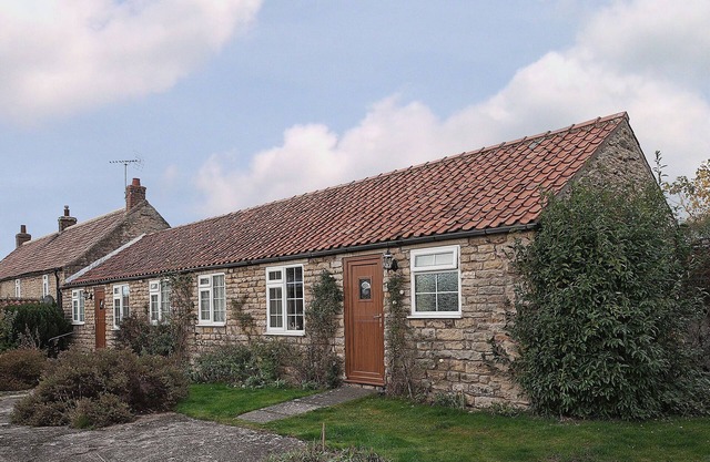 Pear Tree Farm Cottages - RCHM38