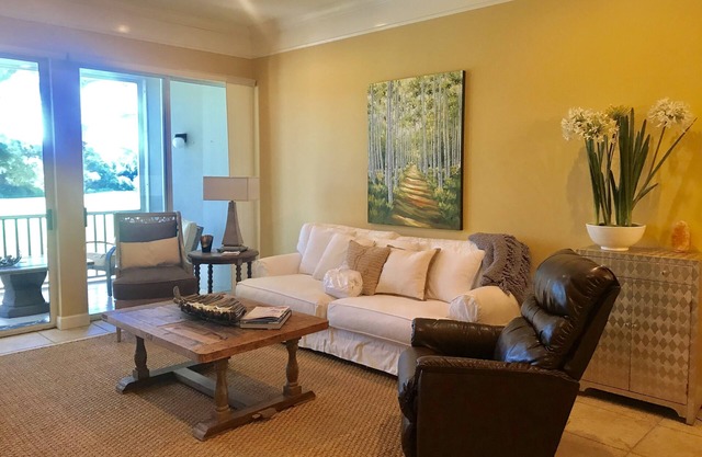 Peninsula The Links B202 2 bd 2 ba