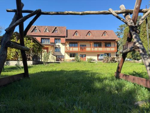 Pensiunea Nóra's Garden