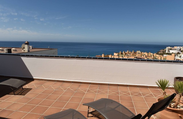 PENTHOUSE 120m2, 200m from the beach, sea and village views