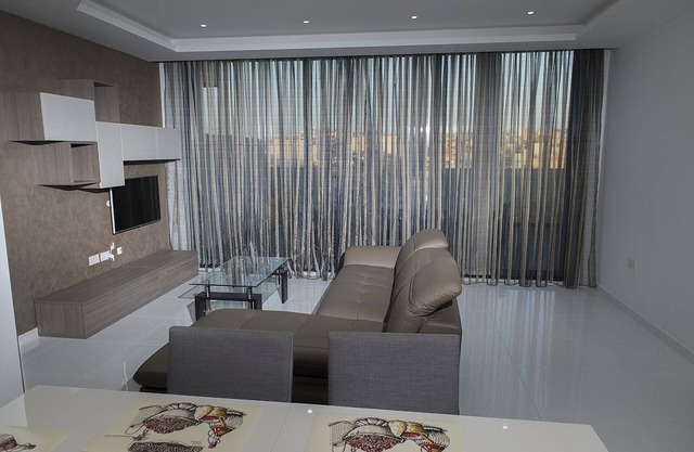 Penthouse near beach. HPI/6553