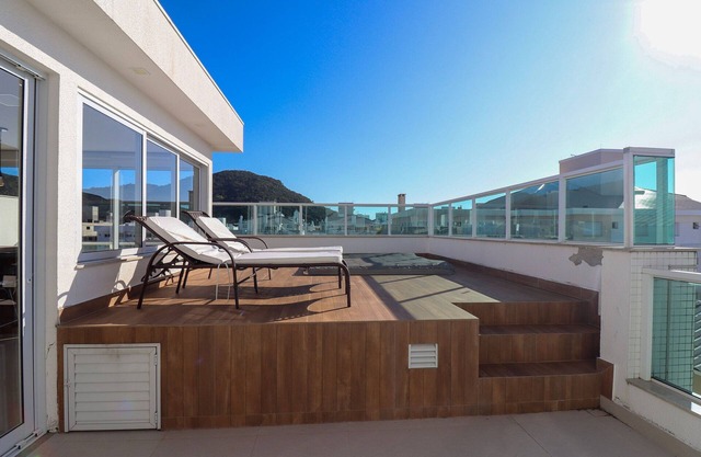 Penthouse with 3 suites and gourmet area - NW01I