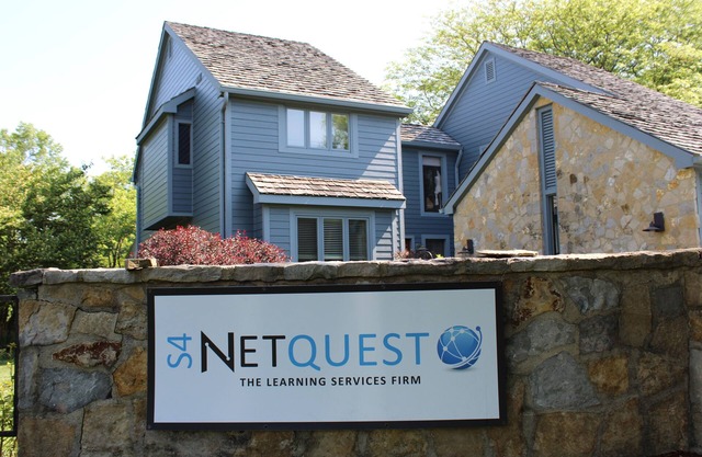 Perfect Corporate Housing in Beautiful Murifield Village.