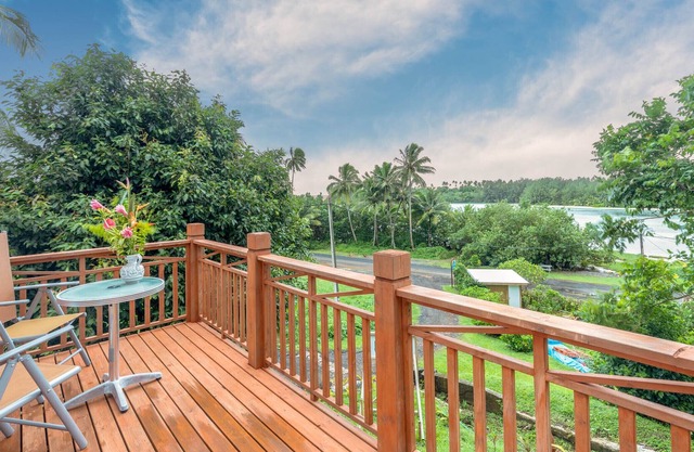 Perfect for couples looking for a relaxing holiday with stunning lagoon views