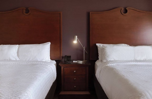 Perfect Getaway Near Art, Parks & Dining in Vibrant Parker