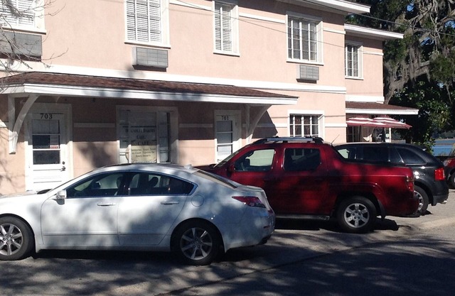 Perfect In Historic Downtown Beaufort + 2 Bikes. Checkout our Reviews!