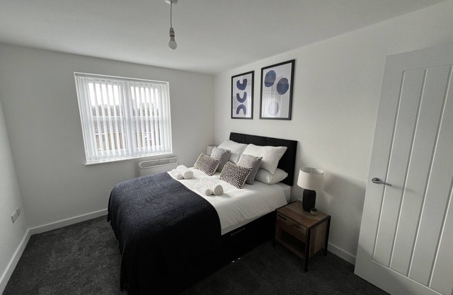 Perfect Liverpool Base: Modern 2Bed Near LFC