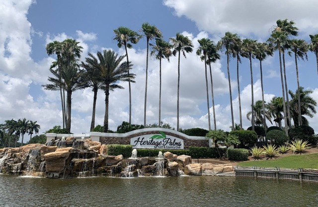 Perfect location close to the main club, activity center and neighborhood pool