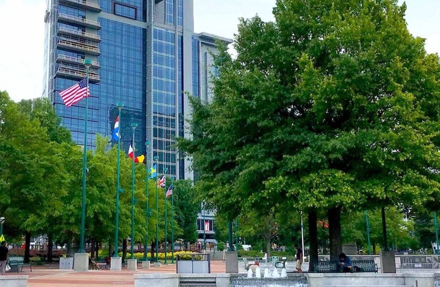 Perfect special event getaway in the heart of downtown, Atlanta — resort style!