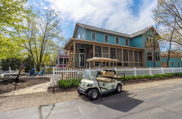 Perfectly Curated Resort Home with Rooftop Deck & Golf Cart