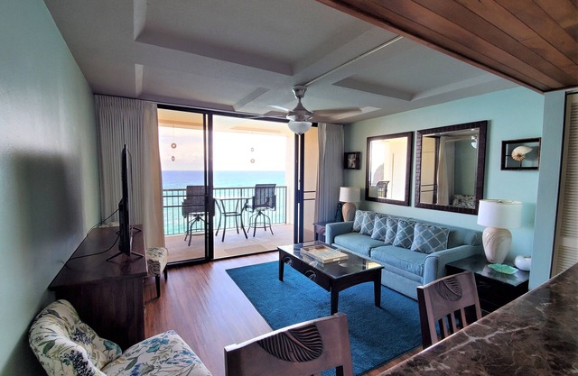 Permitted Hawaiian Princess - High floor, amazing view, ocean, turtles, sunsets