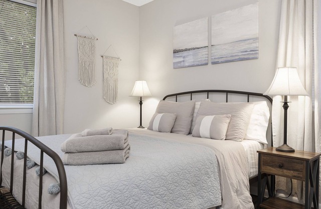 Pet Friendly Apartment in University area