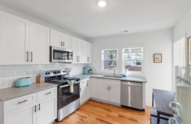 Pet Friendly Bart Street Aerie