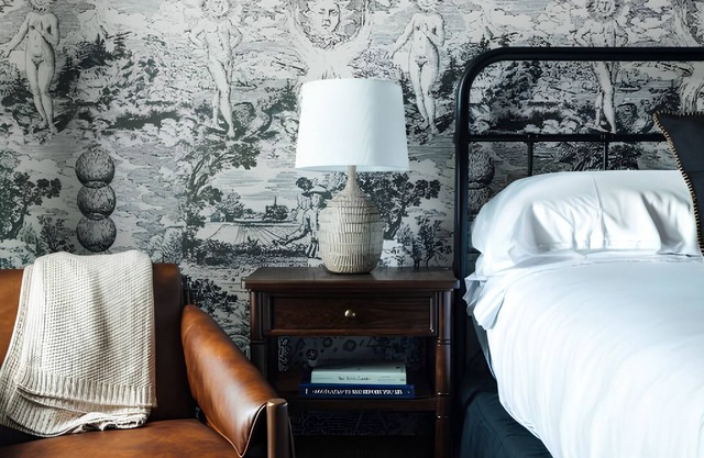 Pet-Friendly King Room at The Painted Lady! Free Parking, Close to McWane Center