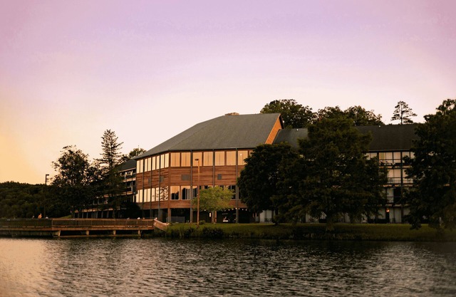 Pet-Friendly Lake Hideaway w/Views