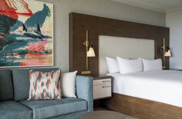 Pet-friendly Accommodation! Lagoon Swimming Pool, Shuttle Servive, Spa Onsite!