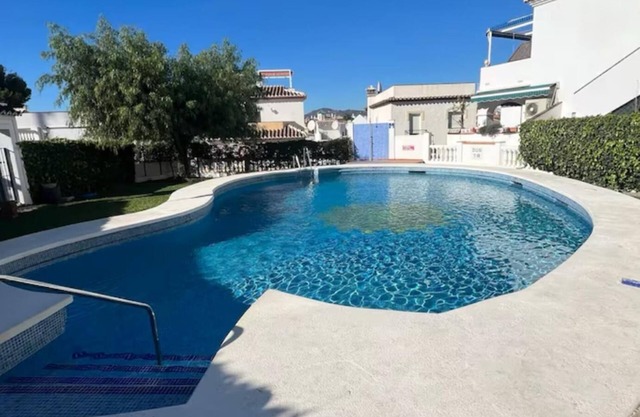 Pet Ok - 10min to the Beach - Pool - 7 Guests