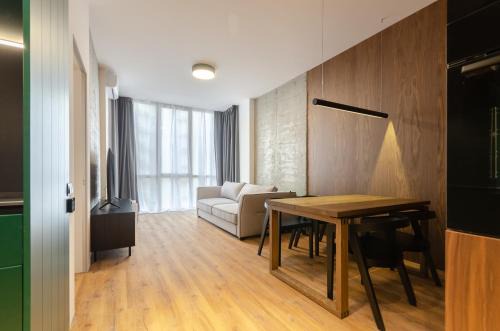 Petrovdom Apartments 10-230 in RC Yaroslaviv Grad, Bulvarno Kudriavska 17