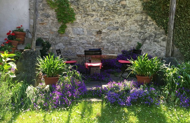 Picturesque Stone Cottage