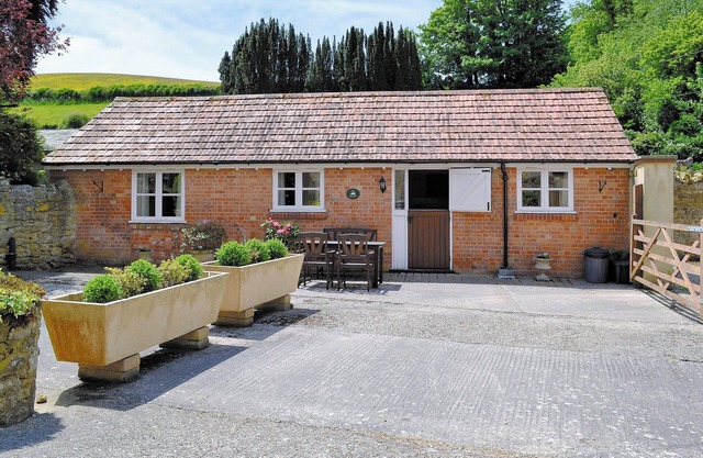 Pig Sty Cottage - E1867