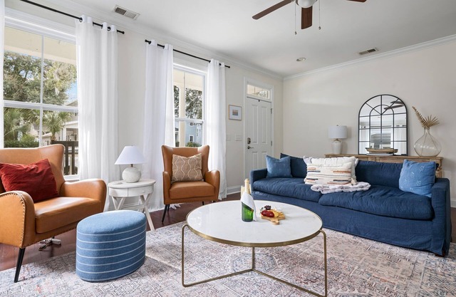 Pina Colada | 3BR Retreat in Park Circle with Golf